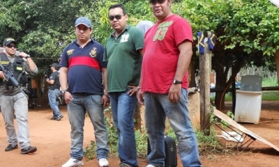 Milner Eustaquio Ruiz, de 38 años, (centro) fue detenido en el 2011 en Azotey con 35 kilos de cocaína.
