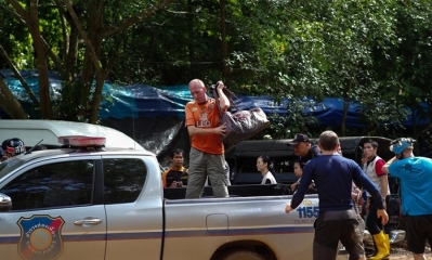 El buzo británico, Vernon Unsworth, cerca de las cuevas Tham Luang, Tailandia. Foto: Reuters
