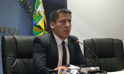 Javier Zavaleta, ministro de Defensa. Foto: ABI