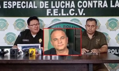 Rodrigo Gutiérrez Fleig, el hombre estaba sentado, tapando sus manillas con un folder