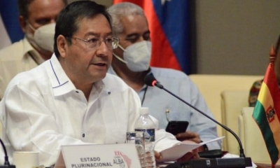 El presidente de Bolivia, Luis Arce, durante una visita a Cuba, 15 de febrero de 2021