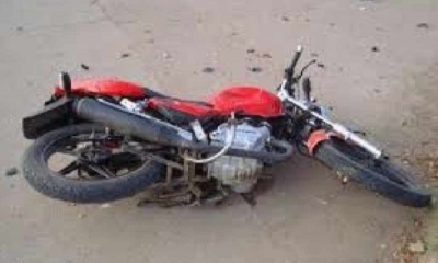 La acompañante llevaba en brazos a un menor de 2 años quien sólo registra golpes