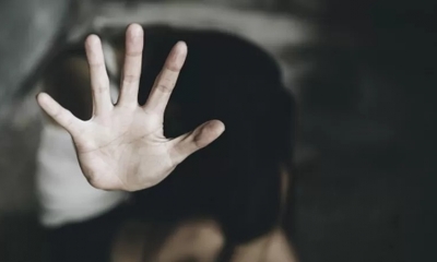 Según activistas, muchos de los establecimientos que emplean a niñas sirven como puertas para el comercio sexual.