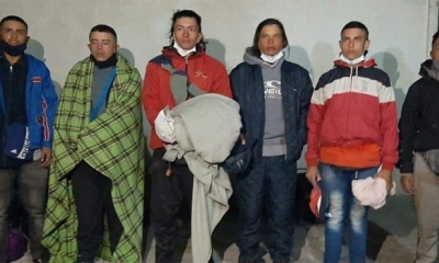 Ciudadanos detenidos por efectivos militares en el departamento de Oruro. Foto/RRSS