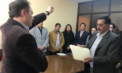 Aníbal Jorge Urquieta Valdivia, posesionado por el Ministro Héctor Hinojosa/Foto. RRSS