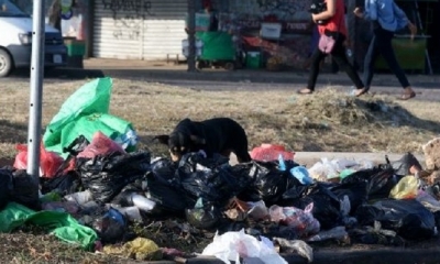 Bolsas de basura de polietileno que no son biodegradables. Foto: El Deber