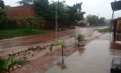 Desde las cuatro de la mañana de este miércoles llueve intensamente en San Ignacio de Velasco.
