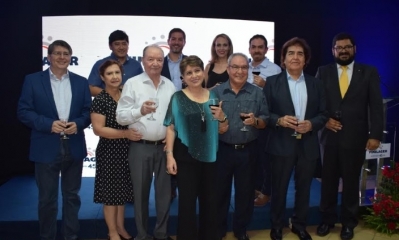 La familia FINILAGER celebró 45 años/Foto. Extend