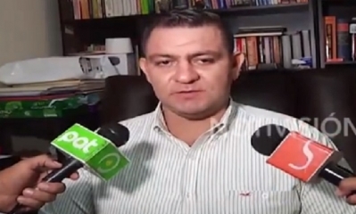 Roberto Flores, abogado acusado de hacer violar  a su expareja/Foto. Captura de pantalla 