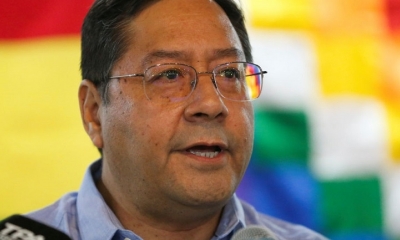  Luis Arce.