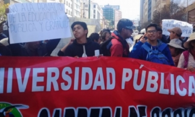 Una marcha de la UPEA en demanda de mayor presupuesto. Foto: Armin Copa