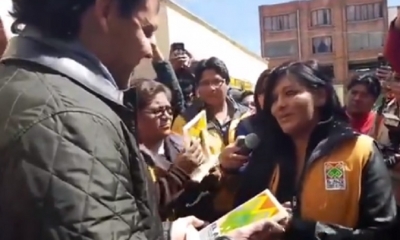 El cantante mexicano llegó para un recepción de una morenada/Foto. RRSS