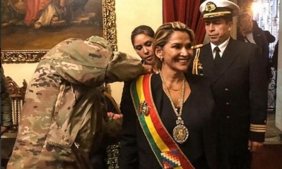 Jeanine Áñez acudirá al TCP para frenar elecciones en 90 días de acuerdo a ley promulgada