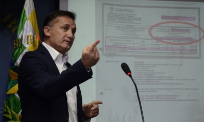 El ministro de Defensa, Fernando López