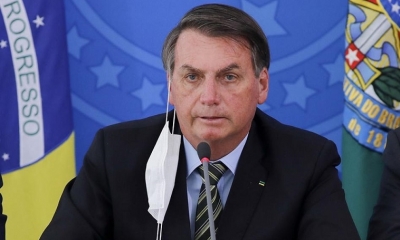 El mandatario también ratificó su postura de no decretar la cuarentena, pese al avance del coronavirus en Brasil. 