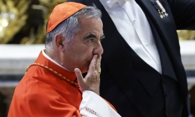El cardenal Angelo Becciu