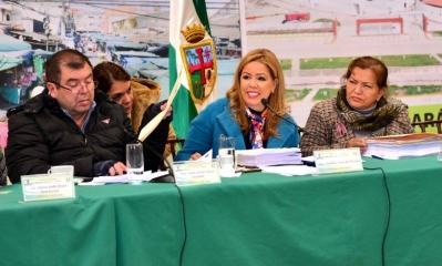 Angélica Sosa y el ejecutivo municipal/Foto. RRSS
