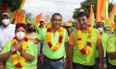 Óscar Montes, votará a las 10 de la mañana
