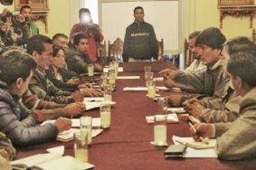 El presidente Evo Morales se reuniÃ³ con dirigentes fabriles