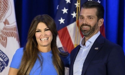 Kimberly Guilfoyle es novia de Donald Trump Junior, hijo mayor del mandatario estadounidense. | Fuente: AFP or licensors | Fotógrafo: JIM WATSON