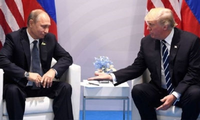 Vladímir Putin y Donald Trump durante una reunión, en 2019. | Fuente: AFP