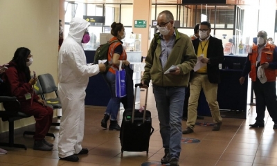 Controles que se realizanen aeropuertos ante la posible llegada de nueva cepa del Covid-19 | Min. Salud 