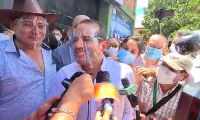 Fernando Camacho, tras salir de dependencias policiales.