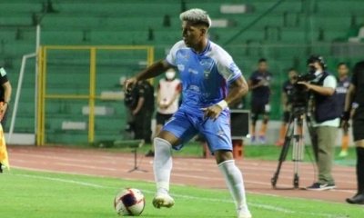 José Andrés Veizaga reapareció con todo en Blooming