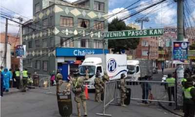 Militares controlan acceso al Cruce de Villas.