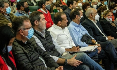 Camacho, Quiroga y Mesa llegaron a la 