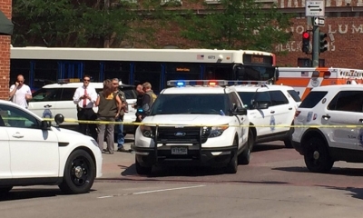 La Policía de Denver ha respondido a los disparos de un desconocido que salió de un vehículo.