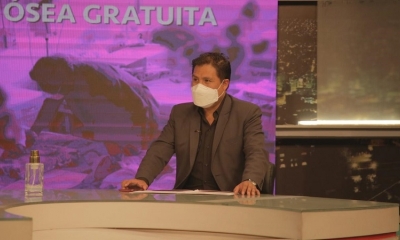 El ministro de Salud y Deportes, Jeyson Auza.