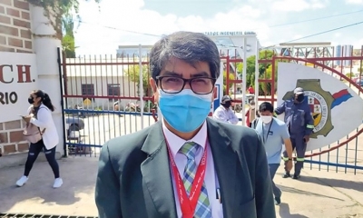 El vicerrector Peter Campos. 