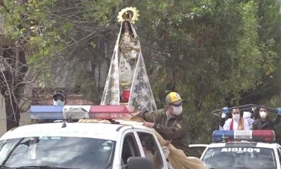 Inédita procesión de la Virgen de Copacabana en el inicio de la Semana Santa. Foto/captura de pantalla