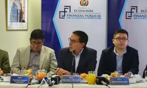  Ministro Mario Guillén/Foto. RRSS	
