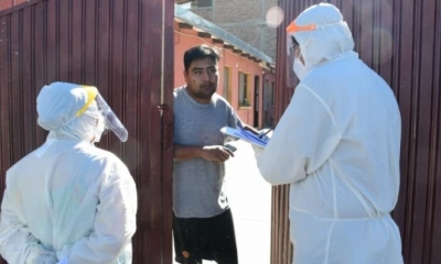 Una brigada durante el rastrillaje de casos sospechosos de Covid-19 