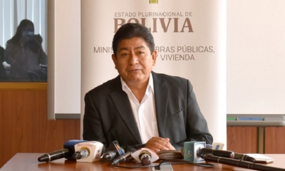 El ministro de Obras Públicas, Servicios y Vivienda, Edgar Montaño