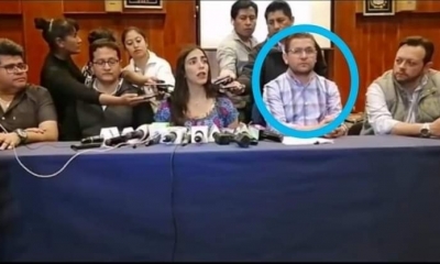 Valenzuela junto a la exministra de Salud, Gabriela Montaño. / Foto: Redes