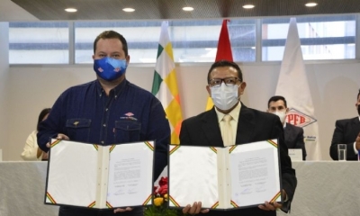 Autoridades de Canacol y YPFB