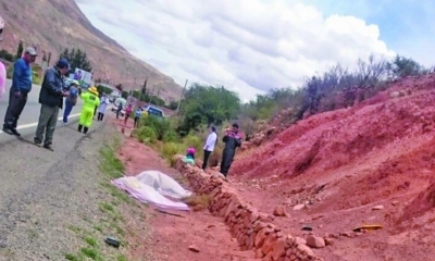 Los cuerpos quedaron a un lado del camino.  Dos mujeres, de 42 y 47 años, fallecieron instantáneamente luego de ser atropelladas por un vehículo, cuyo