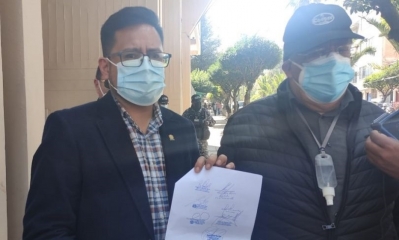 El diputado Marcelo Pedrazas y el coronel Pablo Caballero. 