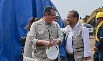 El vicegobernador Mario Aguilera junto al gobernador Luis Fernando Camacho, cuando se encontraba aún en libertad.