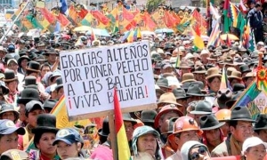 Los habitantes de la ciudad de El Alto, que rechazaban a Gonzalo Sánchez. Foto: Internet