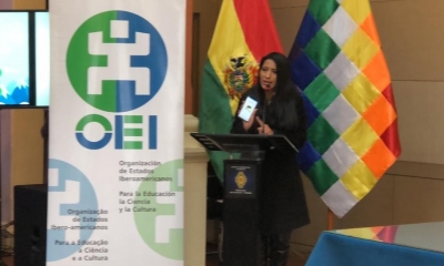 La ministra Wilma Alanoca, presentó la aplicación/Foto. RRSS