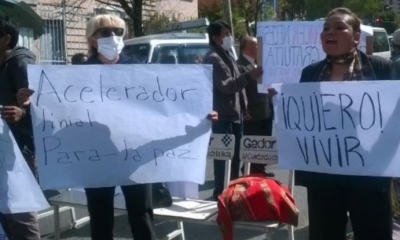 Pacientes con cáncer protestan en La Paz. Foto: Página Siete