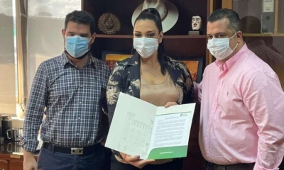 La exmiss Bolivia y hasta ayer subgobernadora de la provincia Velasco, Santa Cruz, Katherine David.