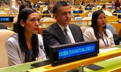Adriana Salvatierra, Sacha Llorenti y Estefanía Morales/Foto. RRSS