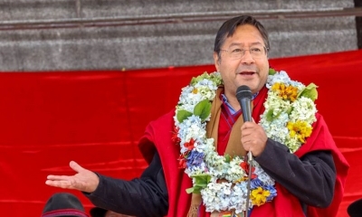 El presidente Luis Arce durante un discurso en un acto público