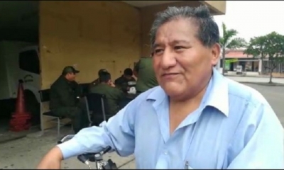 Los funcionarios no acataron el paro por orden del Ministerio del Trabajo y asistieron a sus fuentes laborales en bicicletas