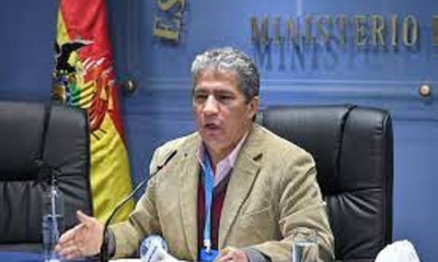 El ministro de Defensa, Edmundo Novillo.